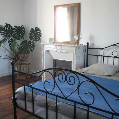 Le Petit Bois Bed & Breakfast Chateau-la-Valliere Eksteriør bilde